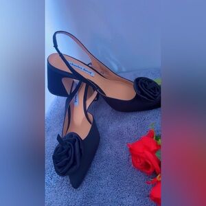 Charles David Black Slingback Heels with Floral Accent